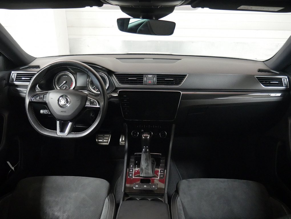 Škoda Superb III 2.0 TDi Ambition 4x4
