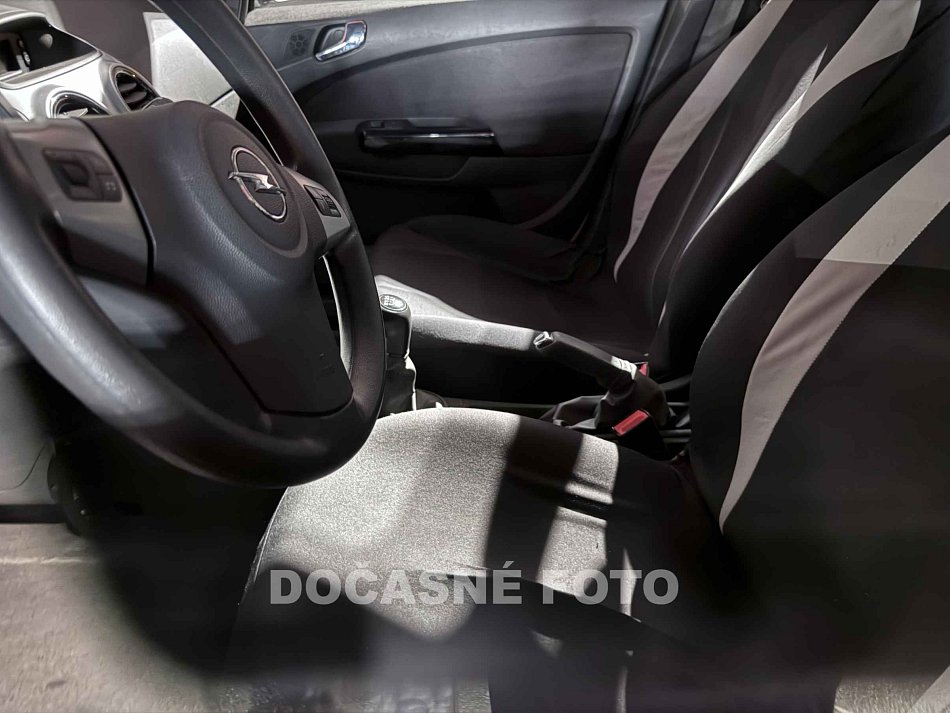 Opel Corsa 1.4i 16v 