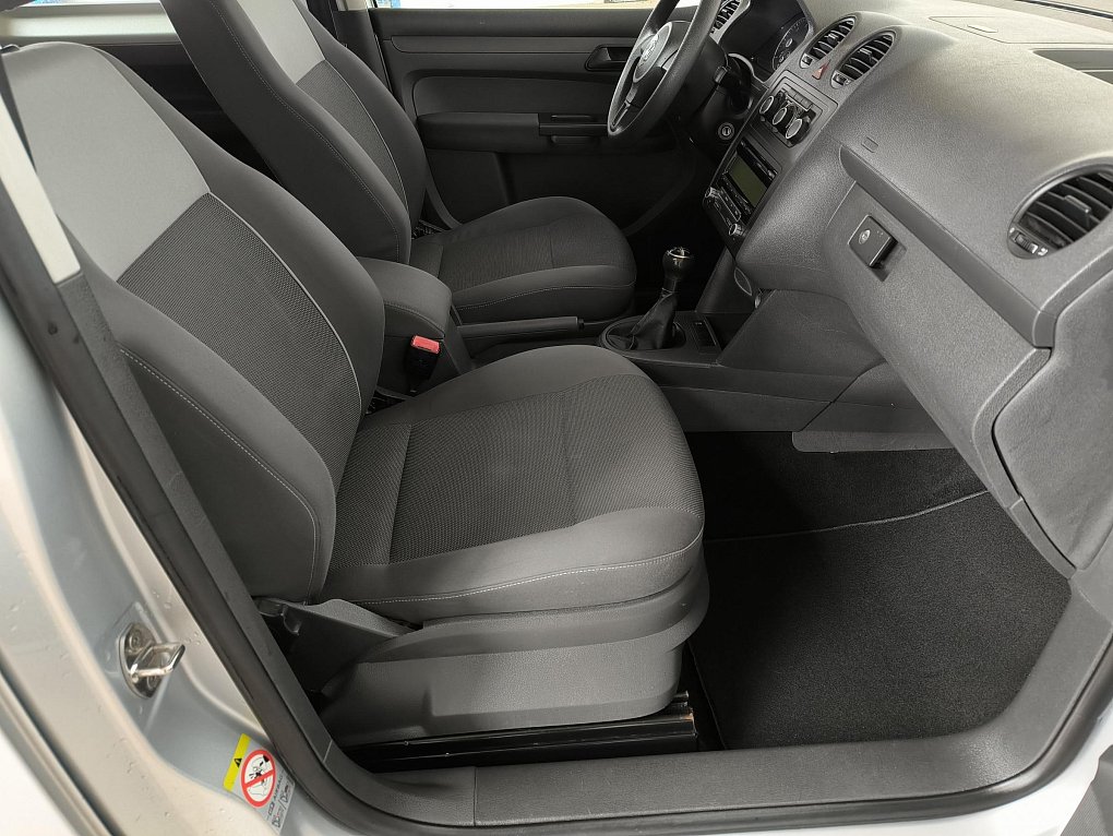 Volkswagen Caddy 1.6TDi  MAXi 7míst