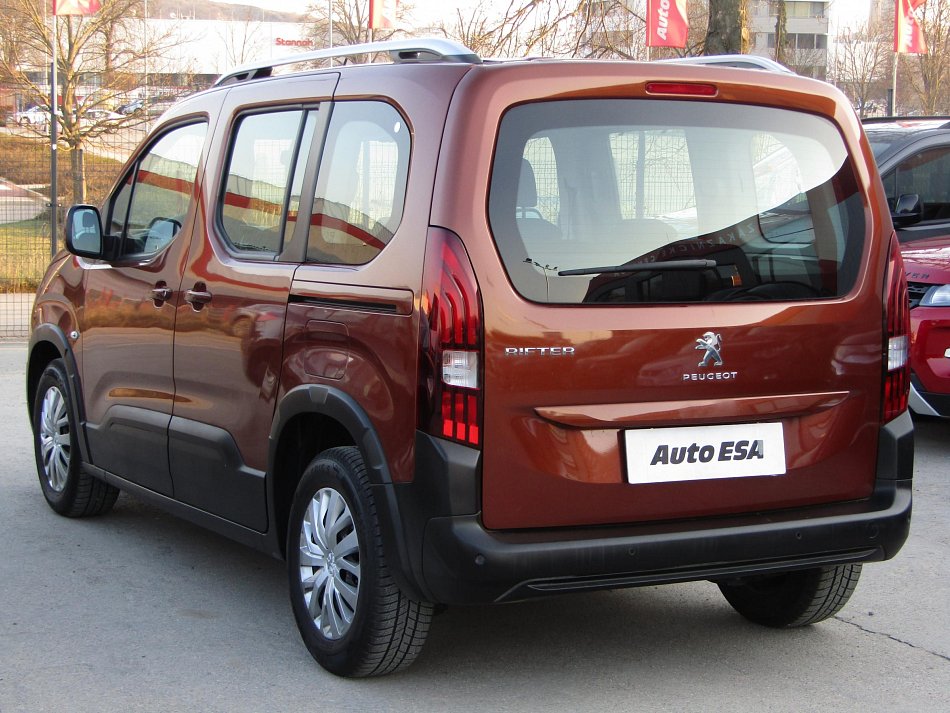 Peugeot Rifter 1.2T 