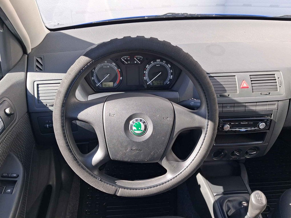 Škoda Fabia I 1.4 16V Ambiente