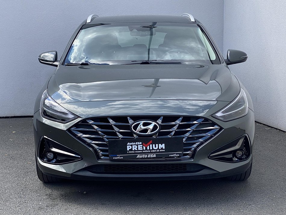 Hyundai I30 1.5 DPi Smart