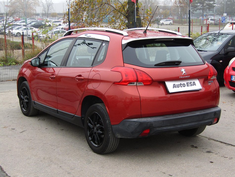 Peugeot 2008 1.2 PT Active