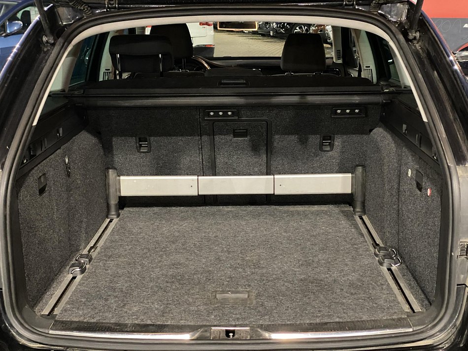 Škoda Superb II 2.0 TDi  FL