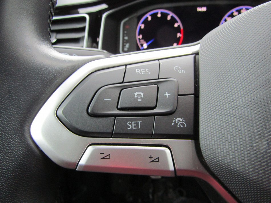 Volkswagen Taigo 1.0TSI 