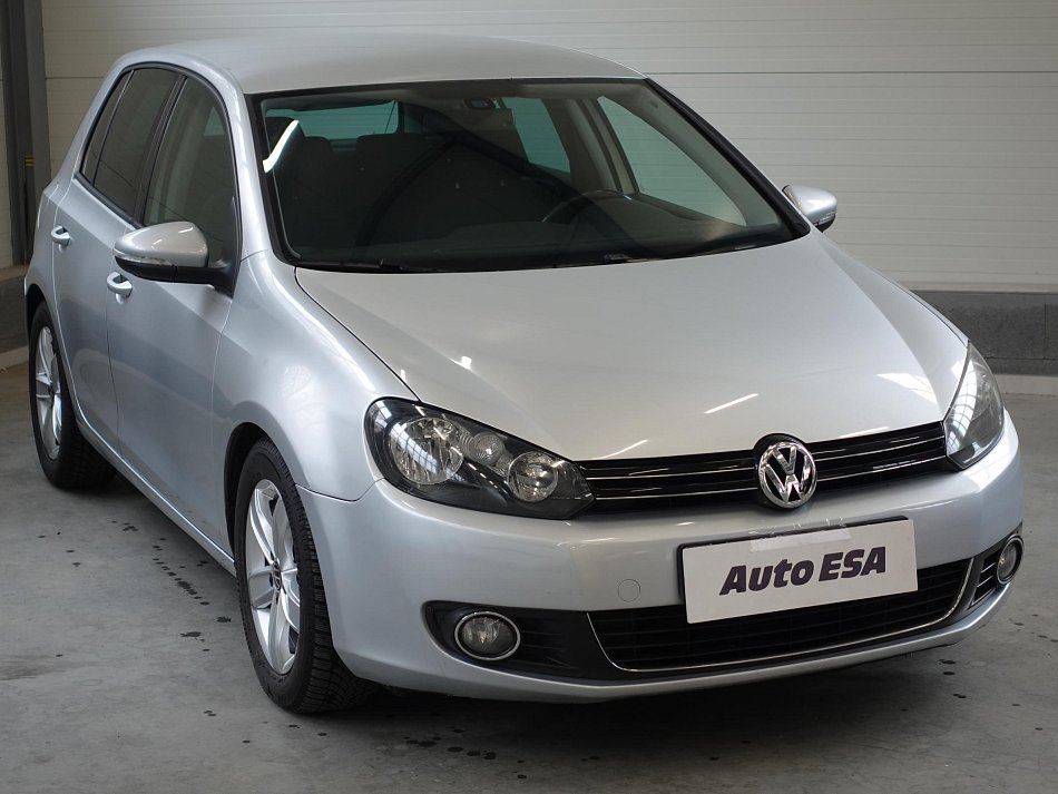 Volkswagen Golf 2.0 TDi 