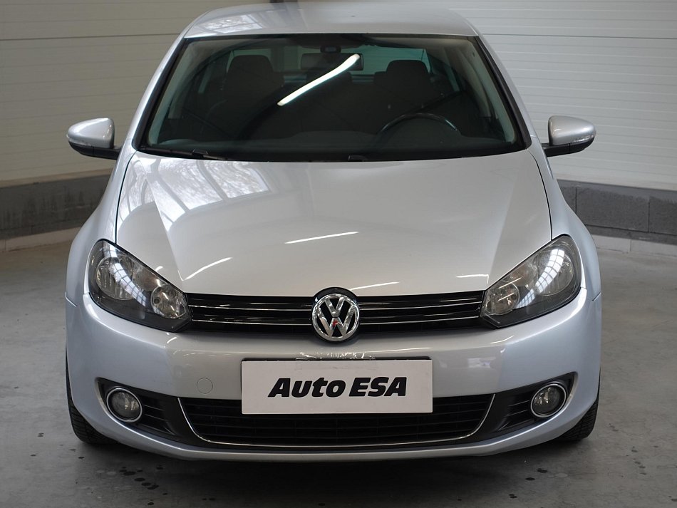 Volkswagen Golf 2.0 TDi 