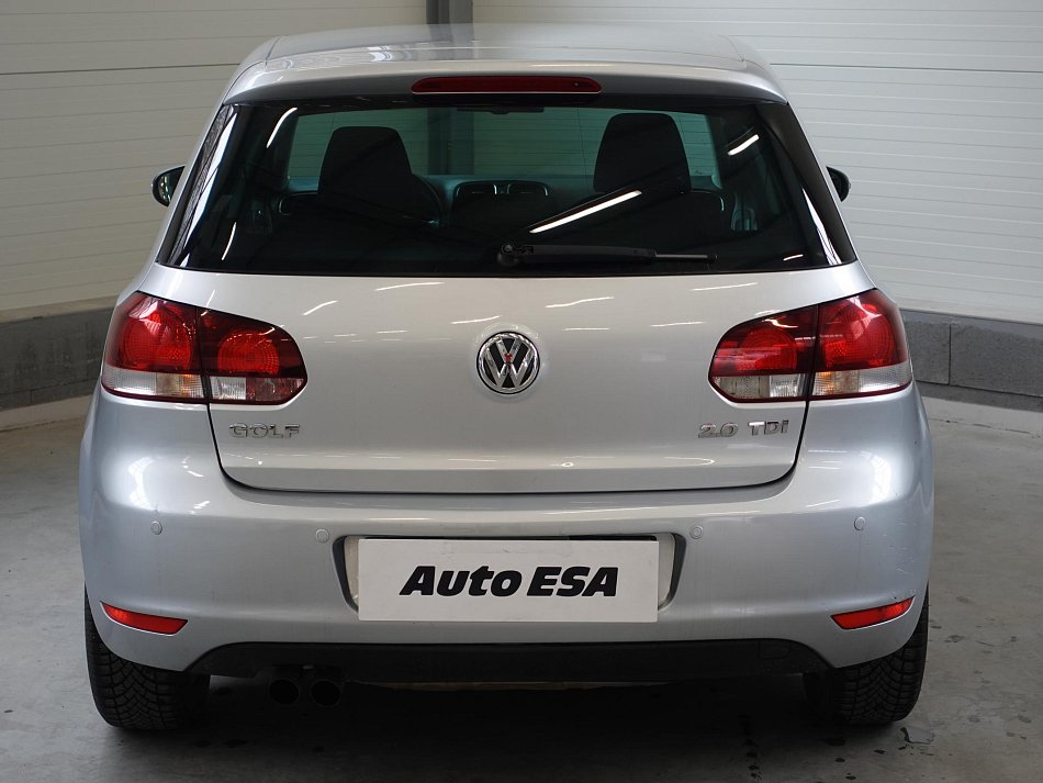 Volkswagen Golf 2.0 TDi 