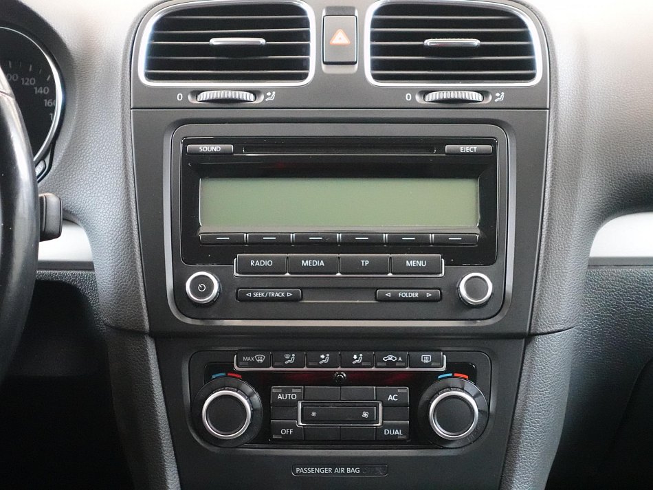 Volkswagen Golf 2.0 TDi 