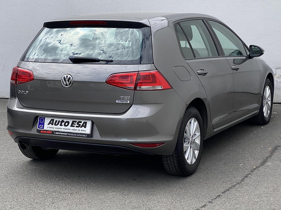 Volkswagen Golf 1.2TSi 