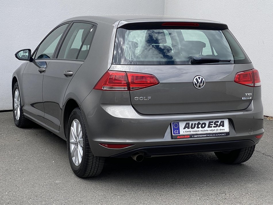 Volkswagen Golf 1.2TSi 