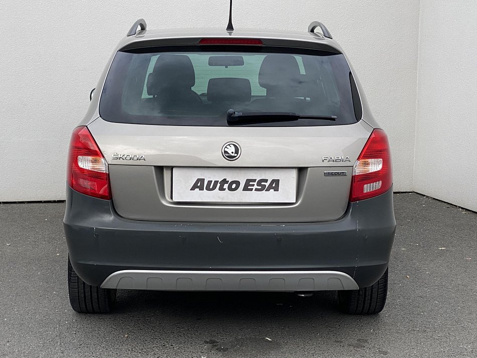 Škoda Fabia II 1.2 TSi Scout