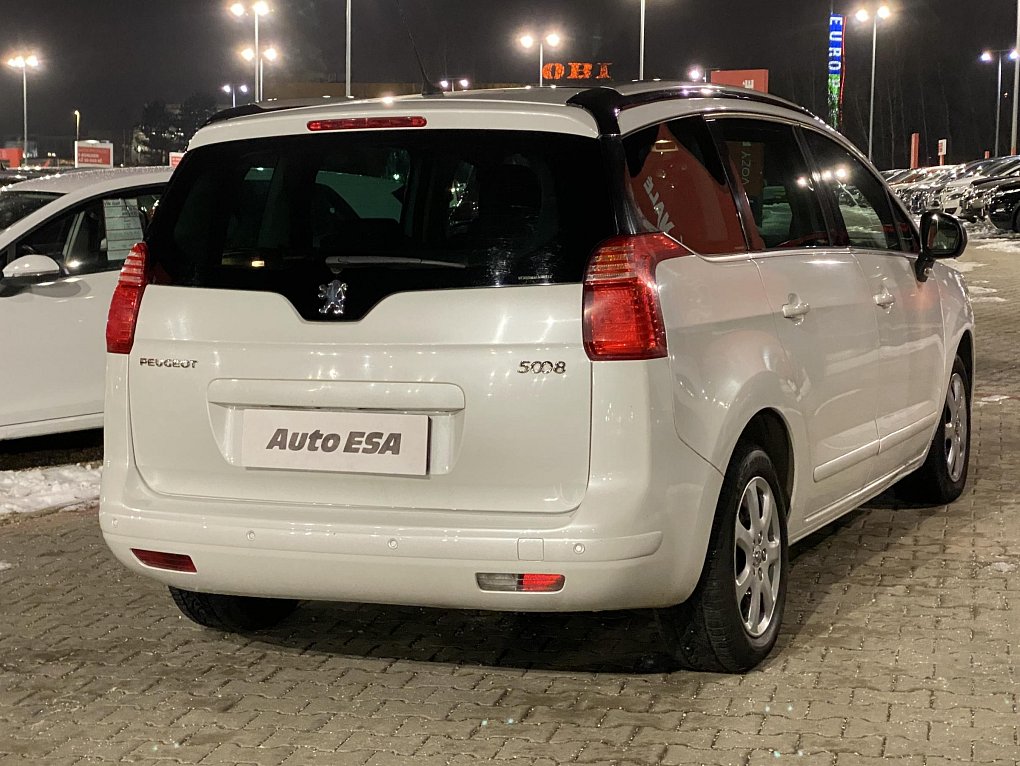 Peugeot 5008 2.0HDi 