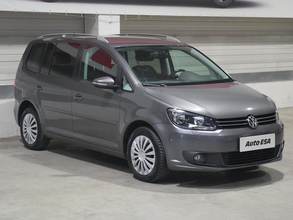 Volkswagen Touran 2.0 TDi 
