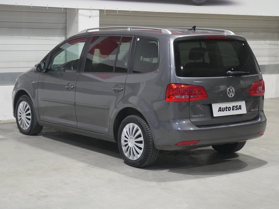 Volkswagen Touran 2.0 TDi 