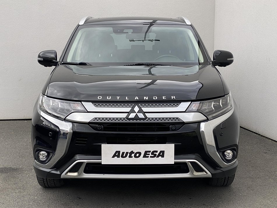 Mitsubishi Outlander 2.0 MIVEC Instyle AWD