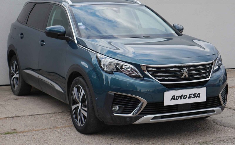 Peugeot 5008 1.2PT Allure