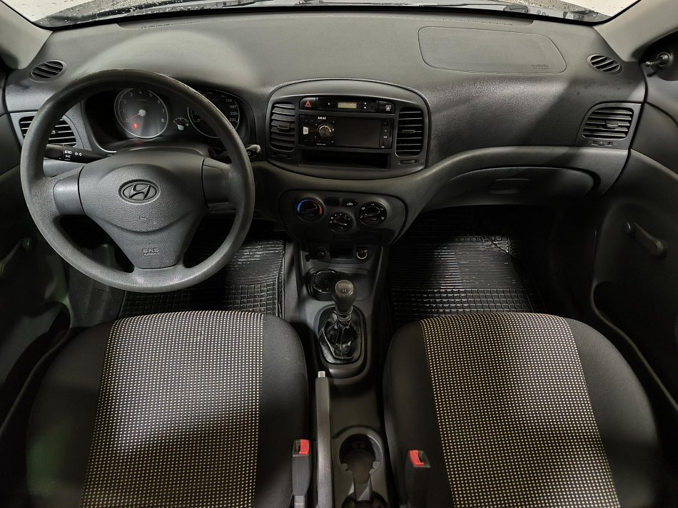 Hyundai Accent 1.4i 