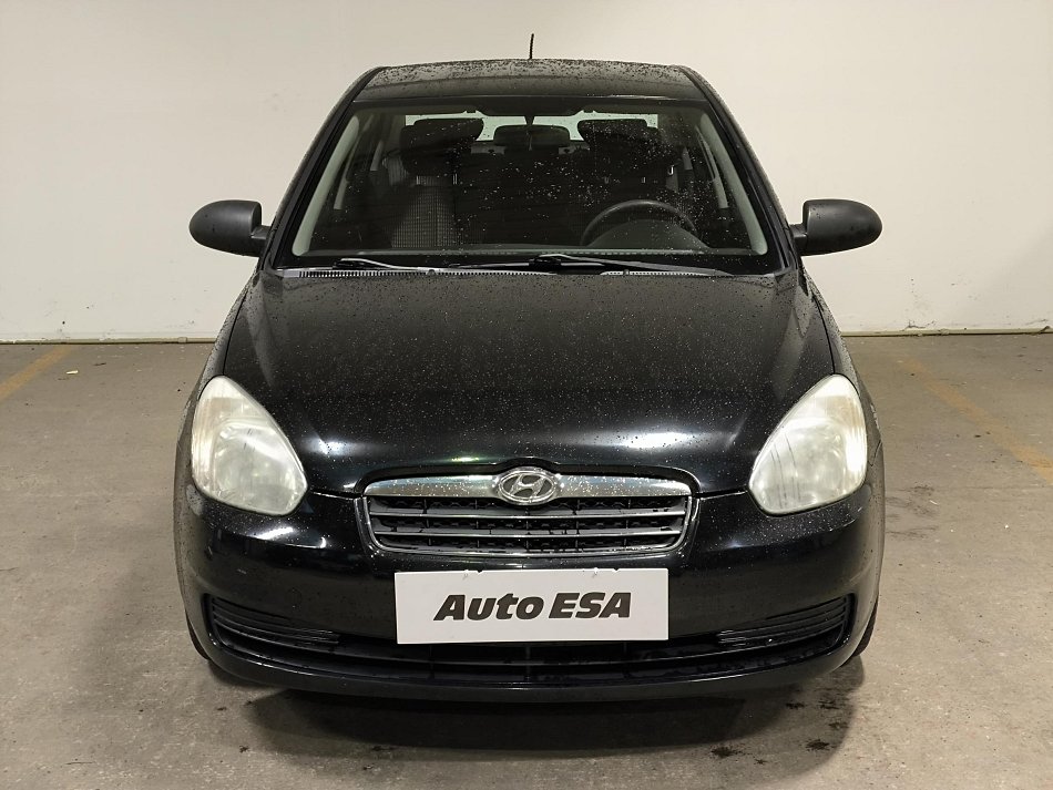 Hyundai Accent 1.4i 