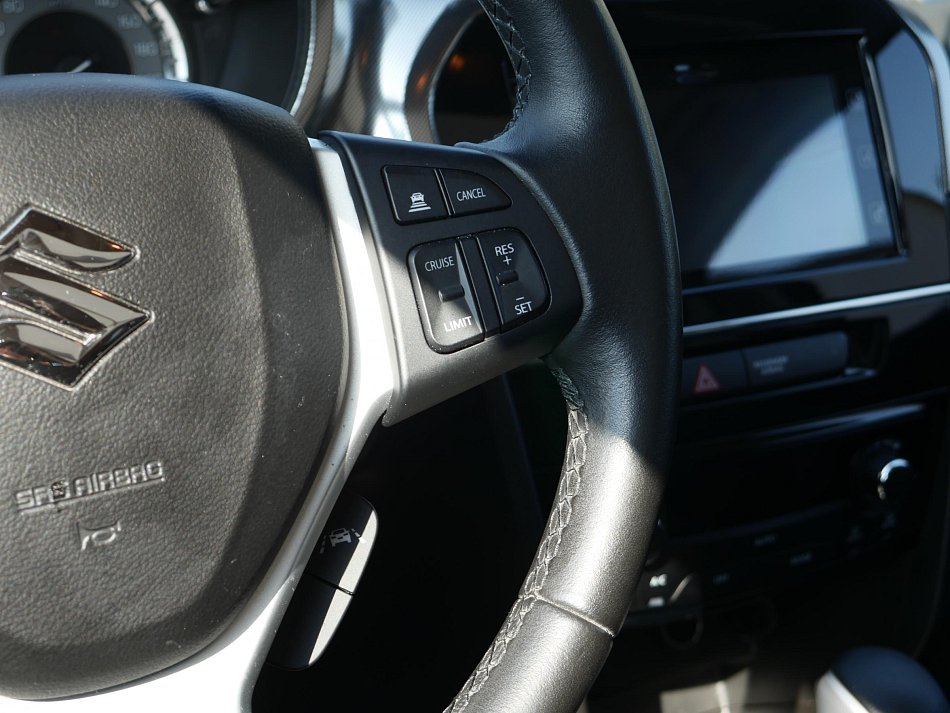 Suzuki Vitara 1.4T  4x4