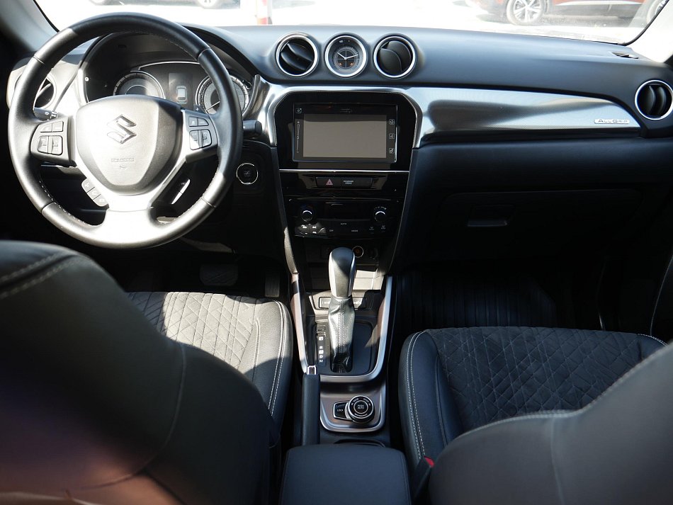 Suzuki Vitara 1.4T  4x4