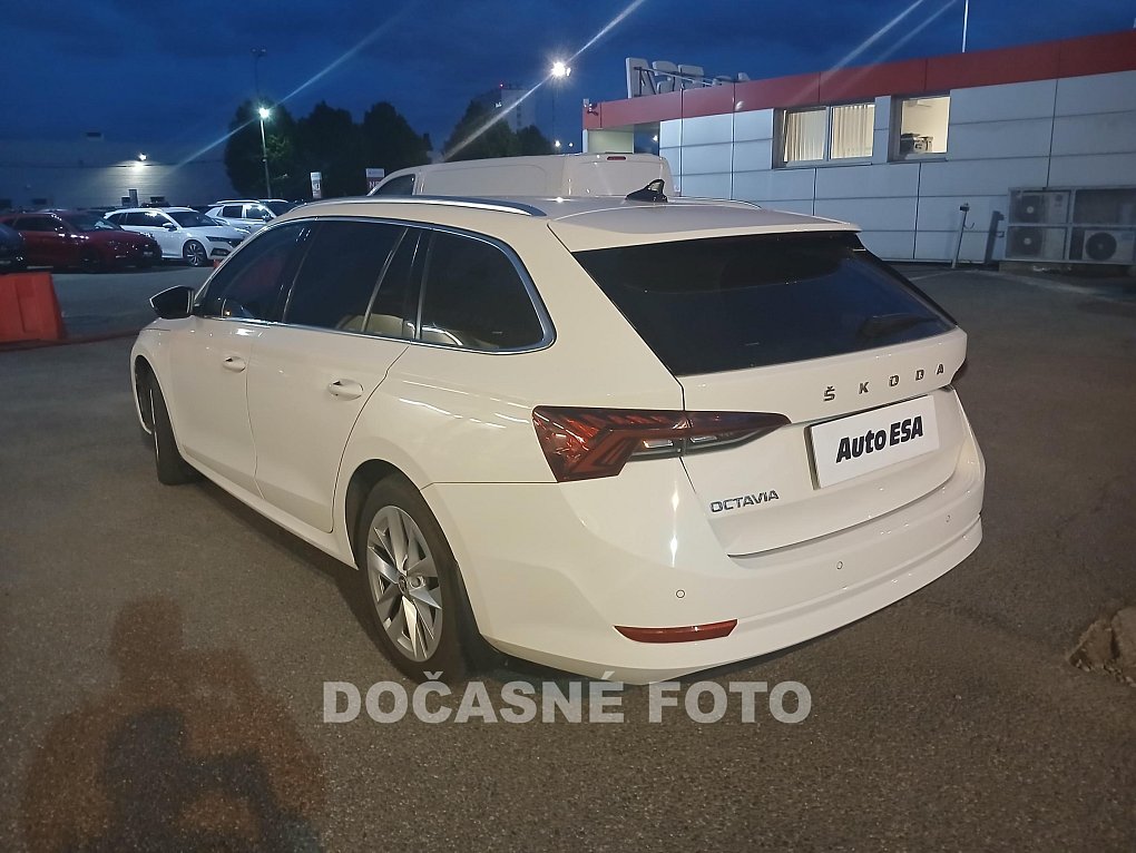 Škoda Octavia IV 1.5 TSi Style