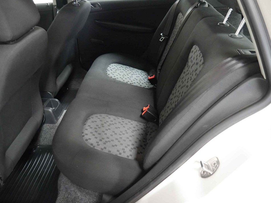 Škoda Fabia I 1.4i 