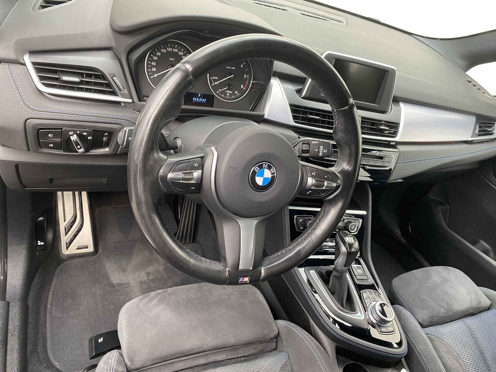 BMW Řada 2 2.0D M Sport xDrive218d