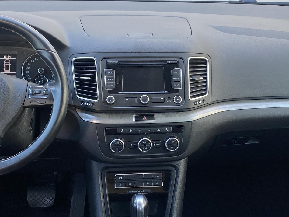 Volkswagen Sharan 2.0 TDi Match