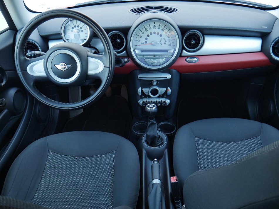 Mini Cooper 1.6 i 