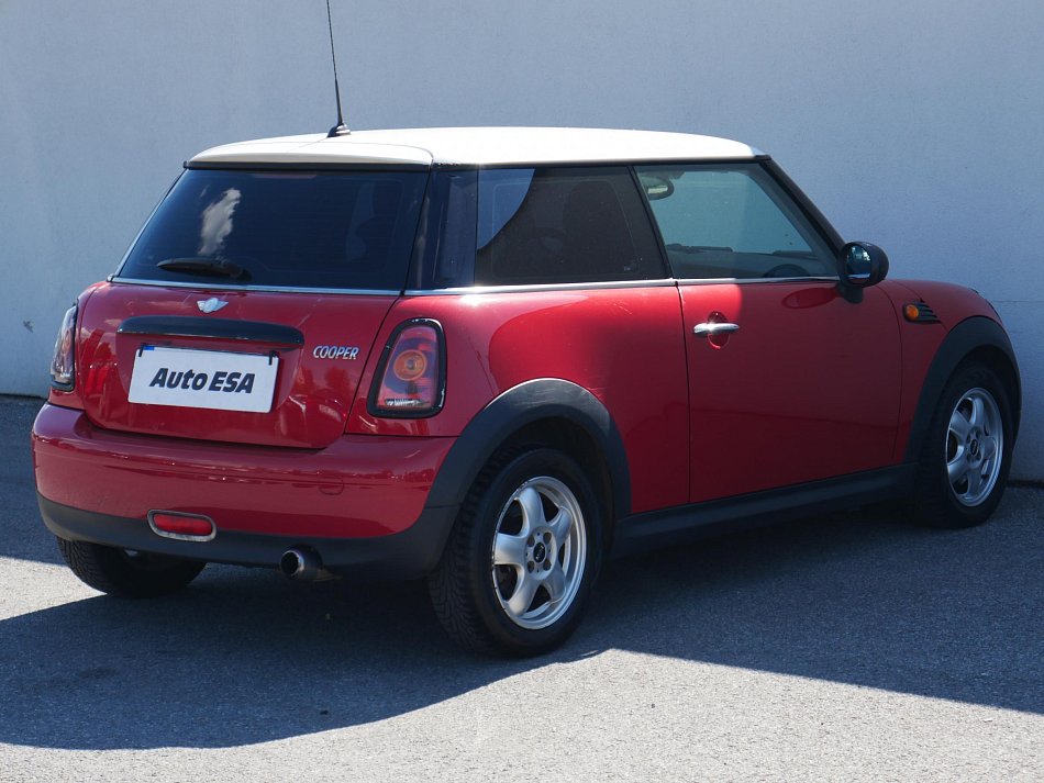 Mini Cooper 1.6 i 