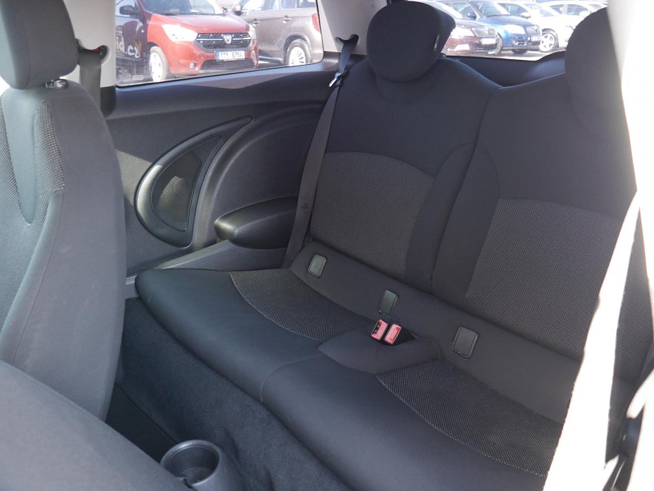 Mini Cooper 1.6 i 