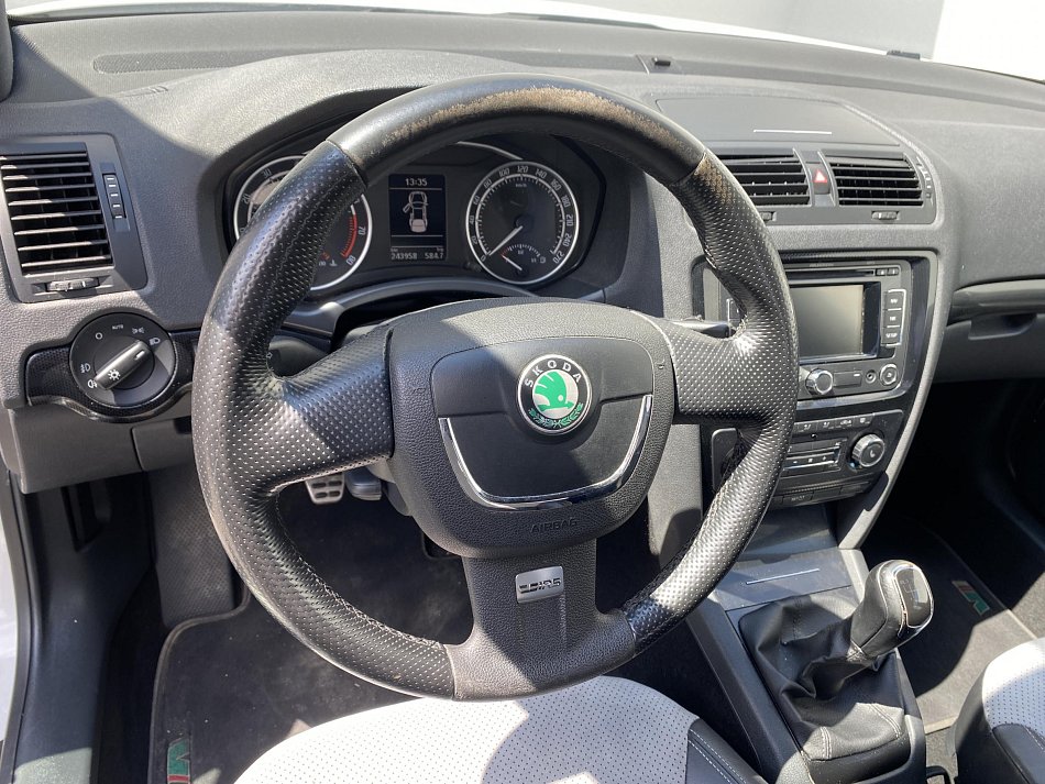 Škoda Octavia II 2.0 TFSi RS