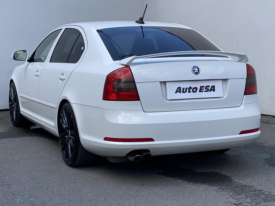 Škoda Octavia II 2.0 TFSi RS