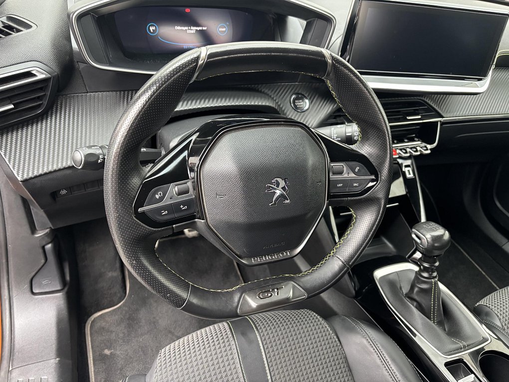 Peugeot 2008 1.2 PT GT Line