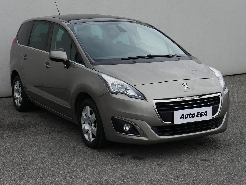 Peugeot 5008 2.0 HDi 
