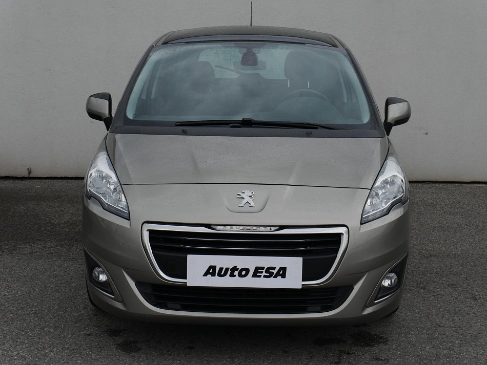 Peugeot 5008 2.0 HDi 