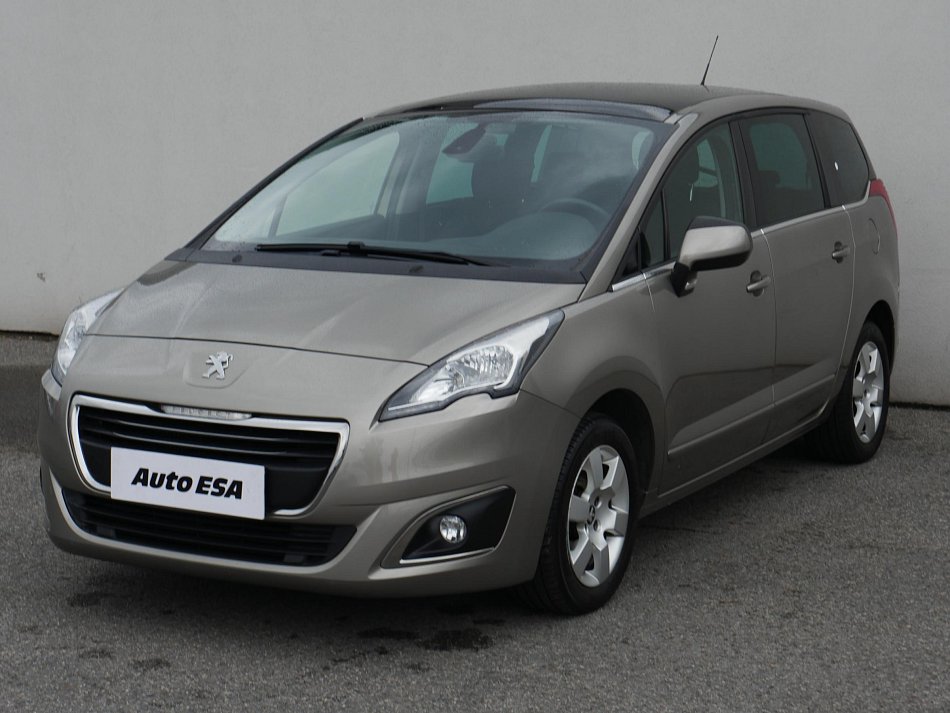Peugeot 5008 2.0 HDi 