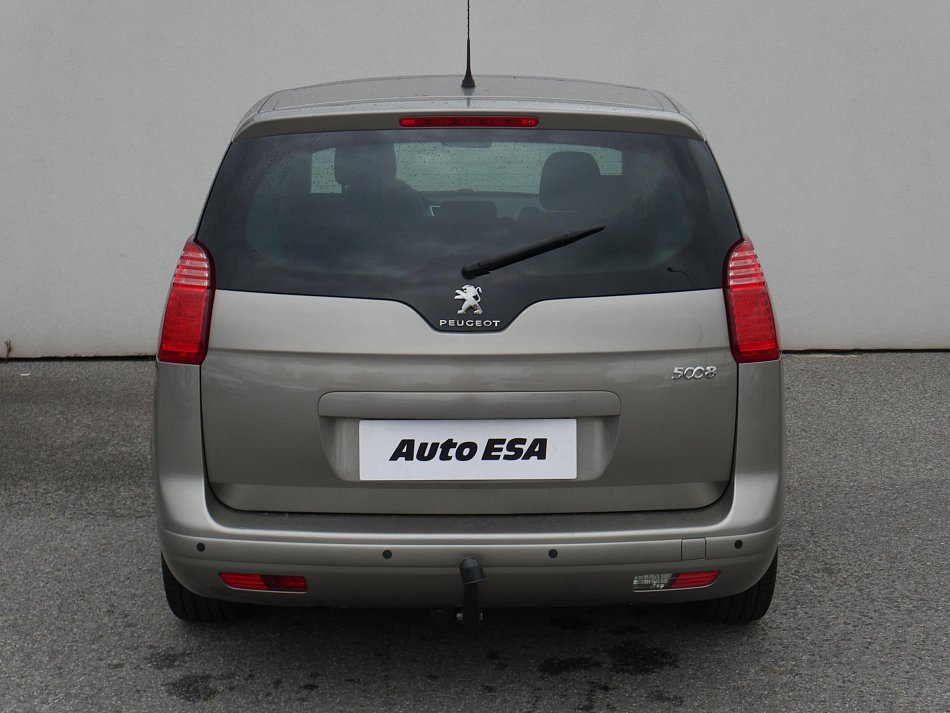 Peugeot 5008 2.0 HDi 