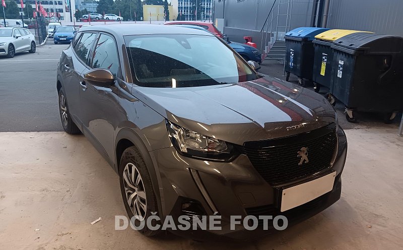 Peugeot 2008 1.2 PT 