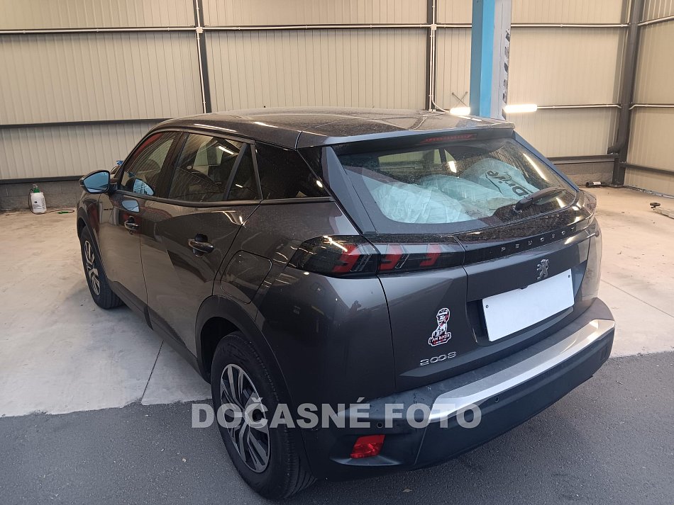 Peugeot 2008 1.2 PT 