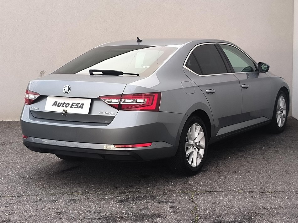 Škoda Superb III 1.4 TSi Style