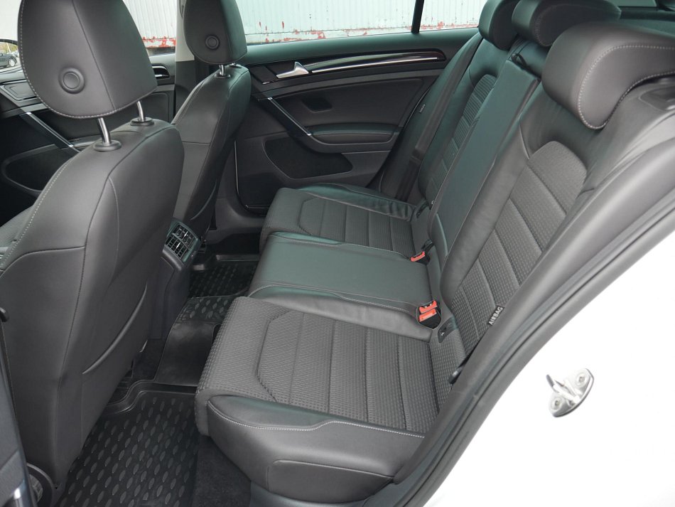 Volkswagen Golf 1.4 TSi Highline