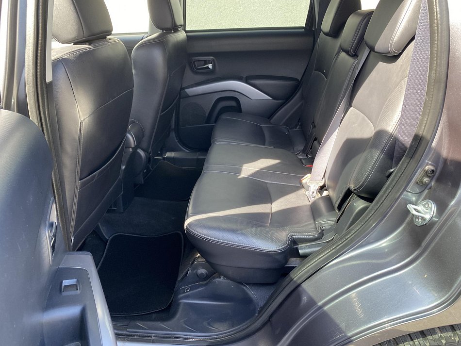 Peugeot 4007 2.2 HDi  4x4