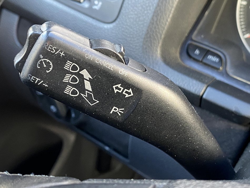 Volkswagen Golf 1.4i 