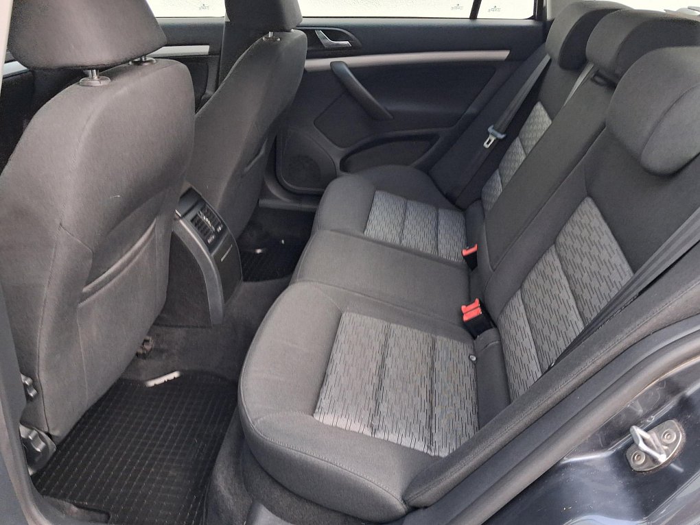 Škoda Octavia II 1.6 TDi Ambiente