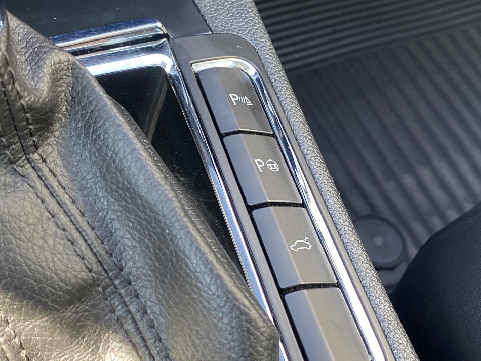 Škoda Superb II 2.0 TDi 