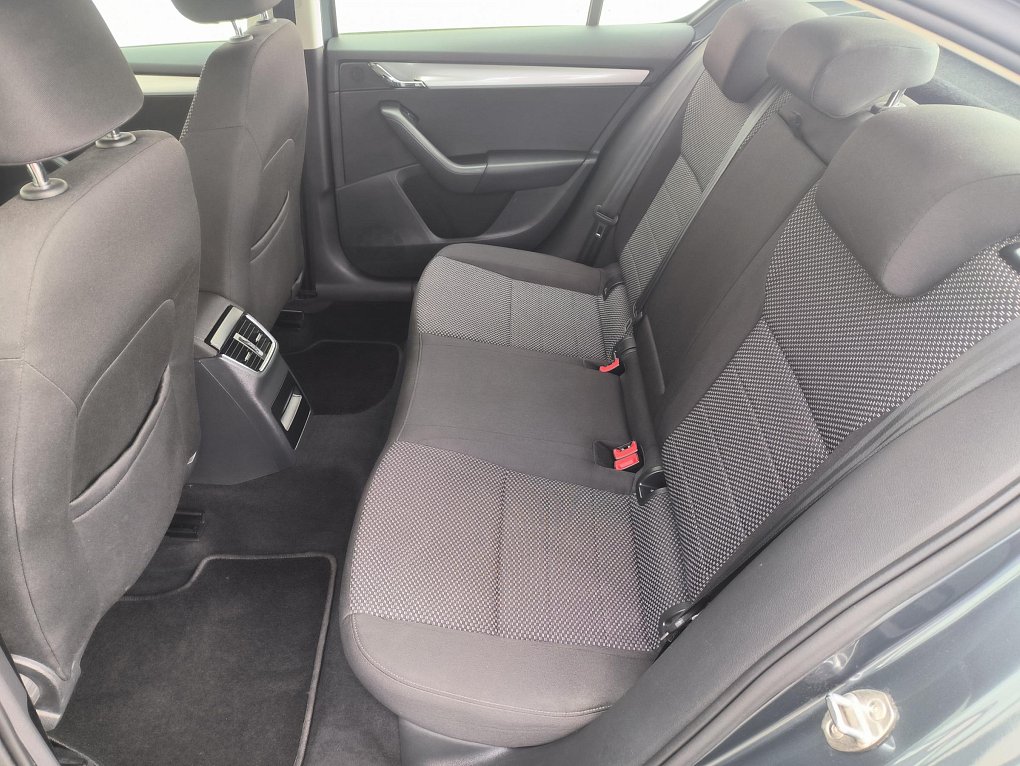 Škoda Octavia III 1.4 TSi Ambition