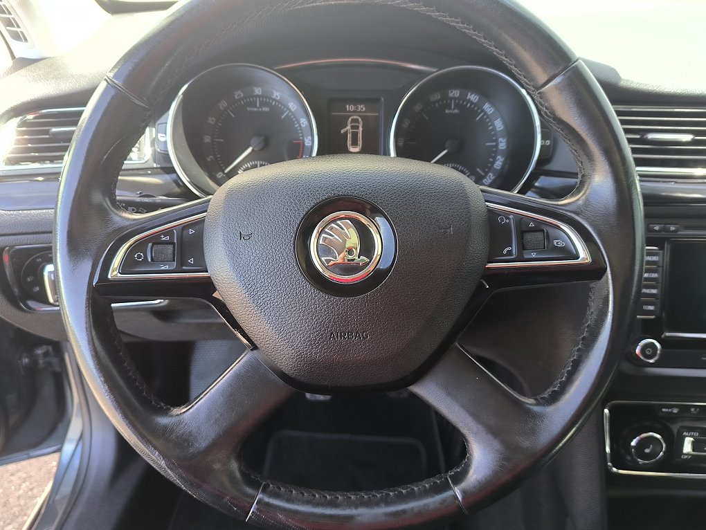Škoda Superb II 2.0 TDi Elegance