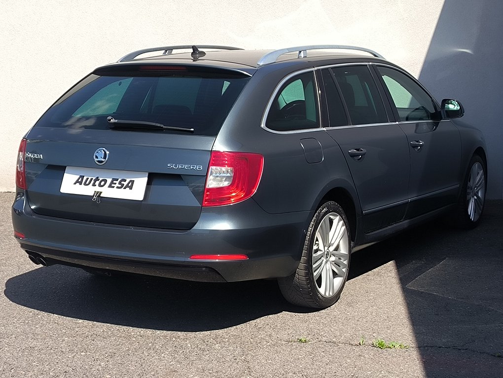 Škoda Superb II 2.0 TDi Elegance